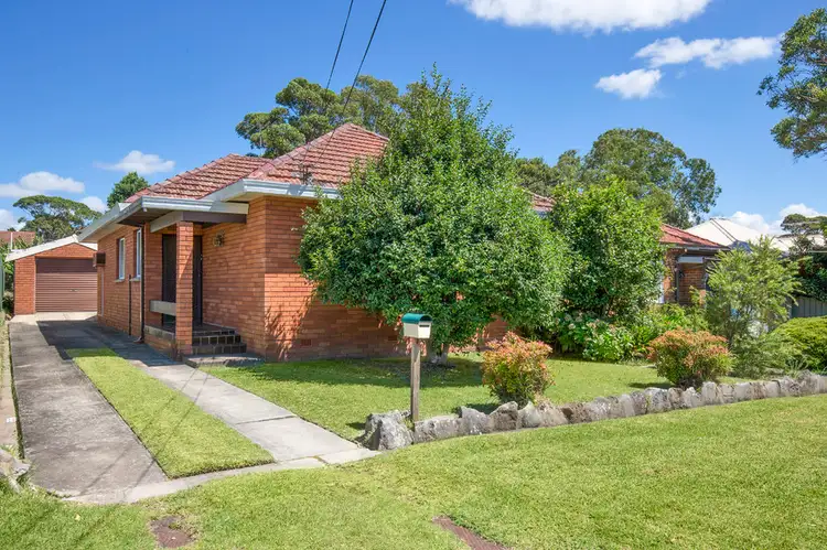 23 Chamberlain Avenue, Caringbah NSW 2229