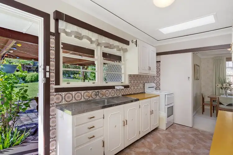 Sixth view of Homely house listing, 15 Edinburgh Road, Forestville NSW 2087