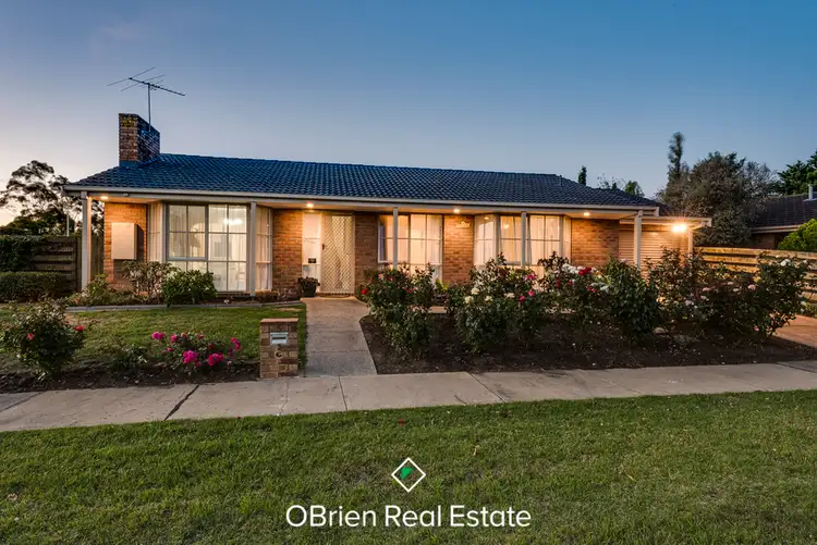 5 Radovic Court, Cranbourne North VIC 3977