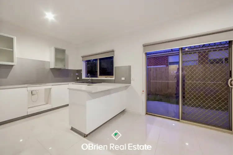 Fifth view of Homely unit listing, 2/27-29 Cranbourne Frankston Road, Langwarrin VIC 3910