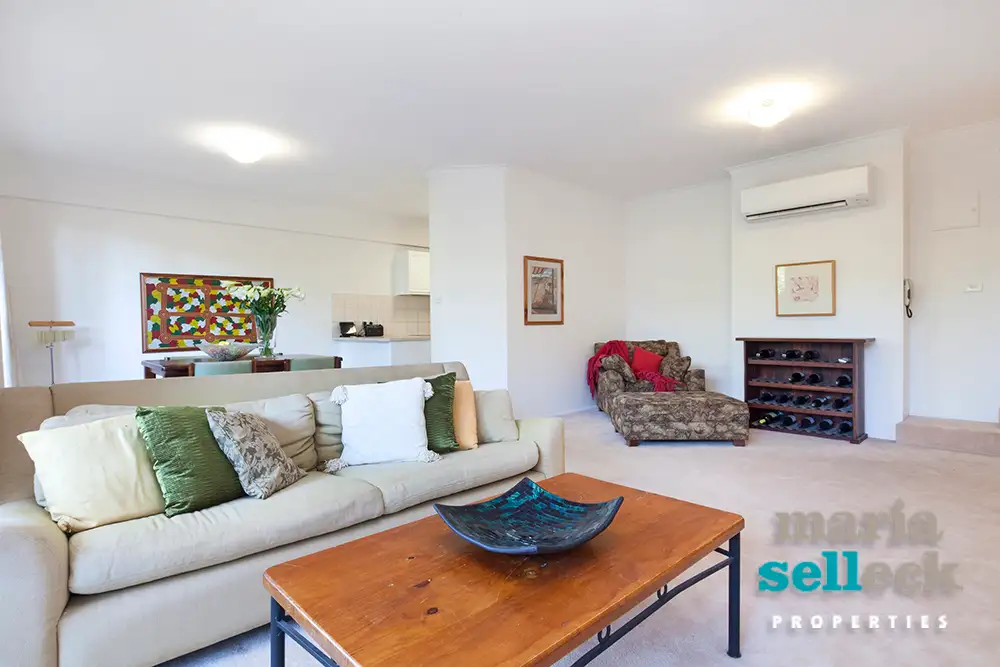 Main view of Homely apartment listing, B1/2 Currie Crescent, Griffith ACT 2603