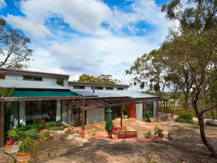 39a Lawson Parade, Castlemaine VIC 3450