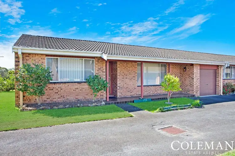 Main view of Homely unit listing, 1/5 Gascoigne Road, Gorokan NSW 2263