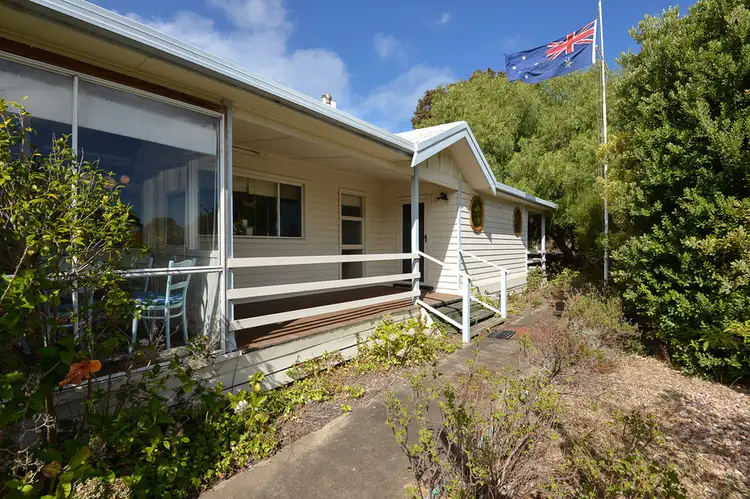 131 Hindmarsh Road, Victor Harbor SA 5211