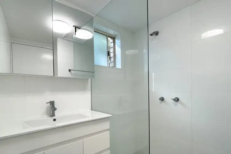 Second view of Homely unit listing, 2/14 Oxford Street, Sutherland NSW 2232