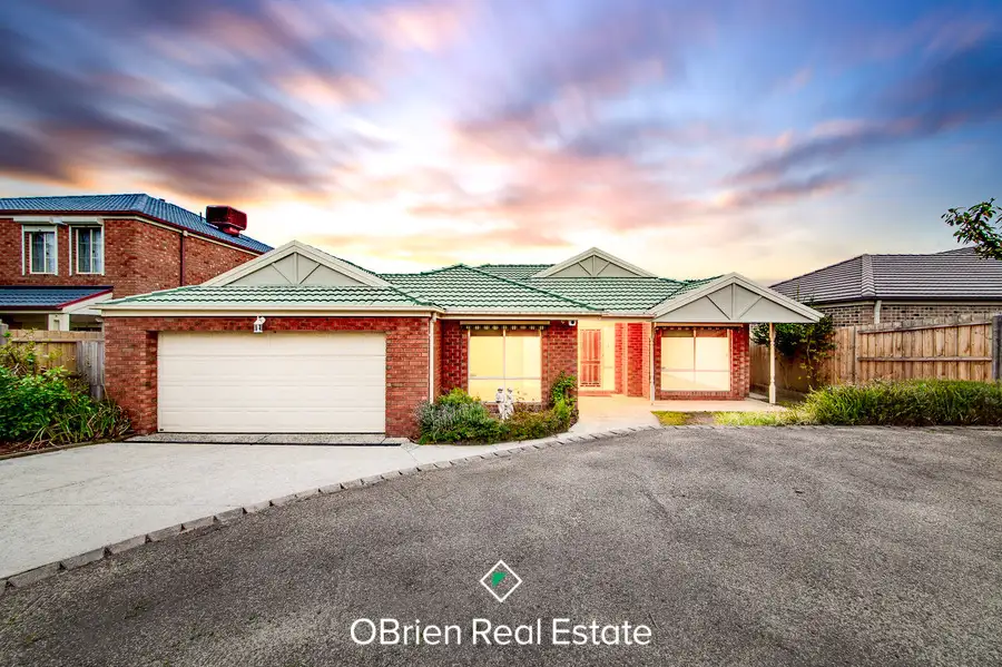 Main view of Homely house listing, 8 The Promenade, Narre Warren South VIC 3805