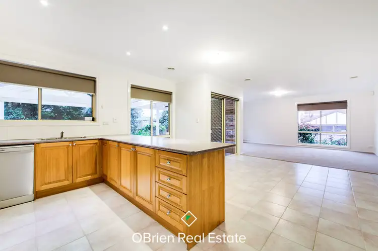 Fourth view of Homely house listing, 8 The Promenade, Narre Warren South VIC 3805