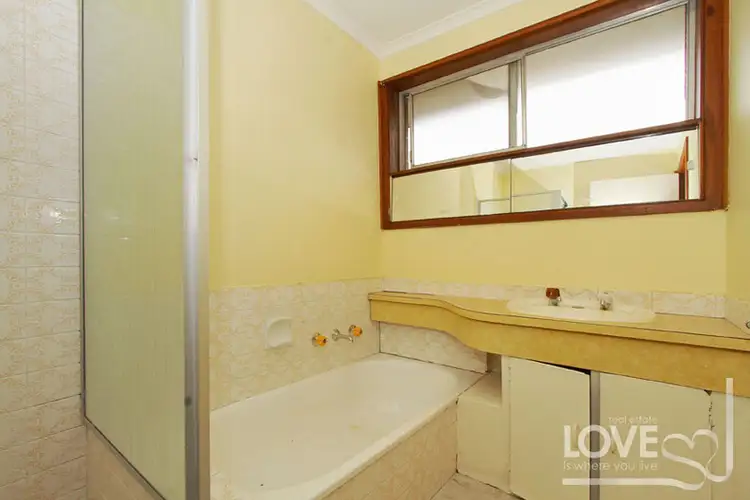 Sixth view of Homely house listing, 14 Alchester Court, Thomastown VIC 3074
