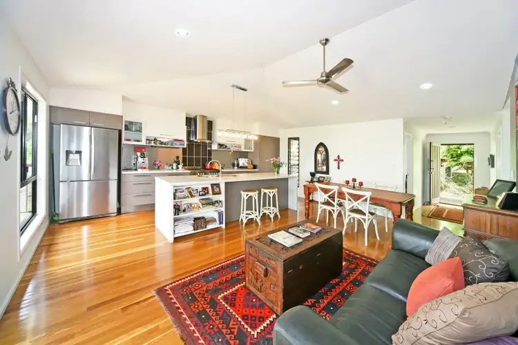 6 Donna Place, Buderim QLD 4556