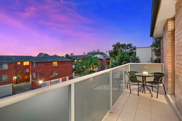 Main view of Homely unit listing, 8/102 Oaks Avenue, Dee Why NSW 2099