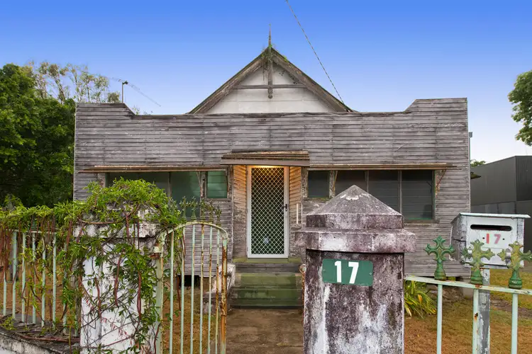 Second view of Homely house listing, 17 Teneriffe Drive, Teneriffe QLD 4005