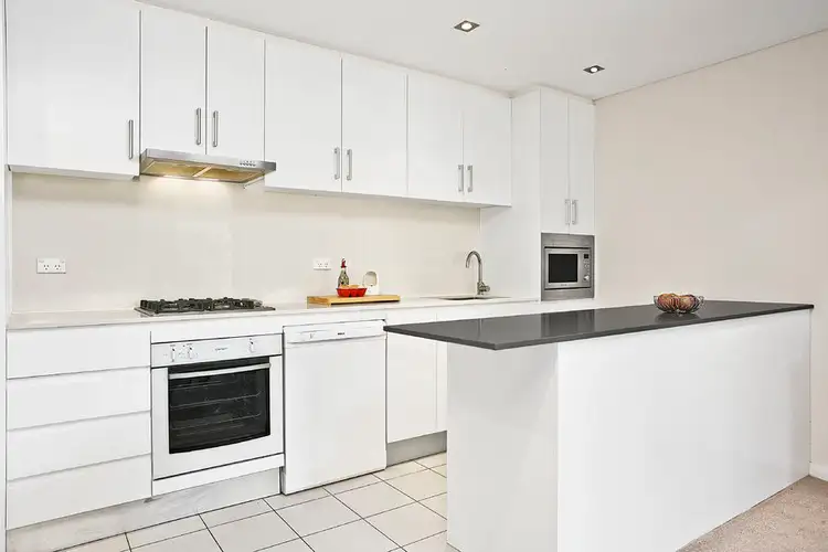 Fourth view of Homely unit listing, 16/4-16 Kingsway, Dee Why NSW 2099