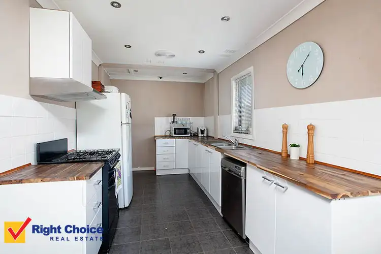 Third view of Homely house listing, 11 Glenora Place, Koonawarra NSW 2530