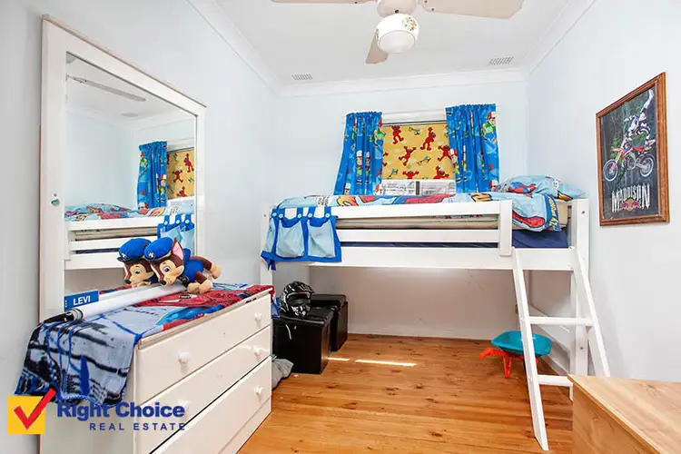 Sixth view of Homely house listing, 11 Glenora Place, Koonawarra NSW 2530