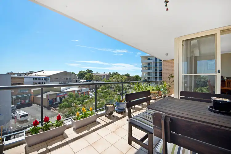 Main view of Homely unit listing, 26/1-9 Gray Street, Sutherland NSW 2232