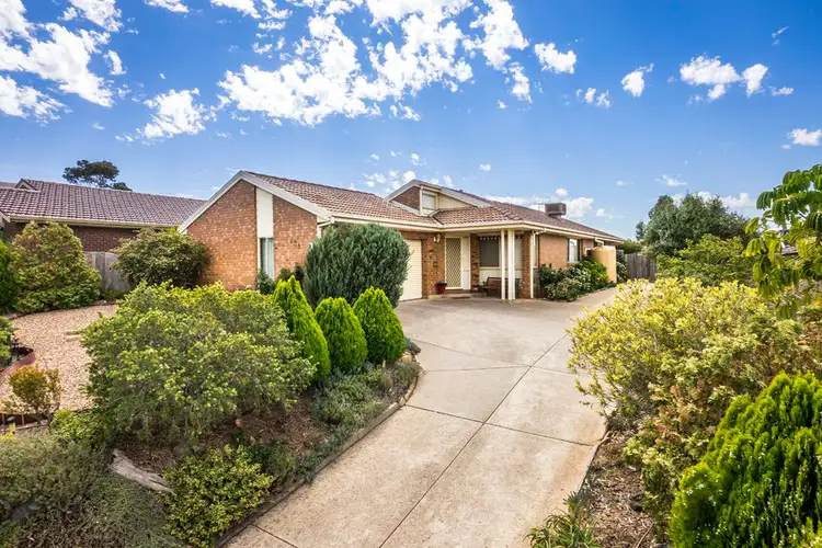 136 Underbank Boulevard, Bacchus Marsh VIC 3340