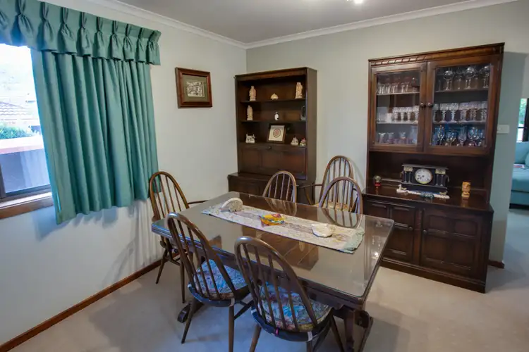 Fifth view of Homely house listing, 66 Rosedale Drive, West Albury NSW 2640
