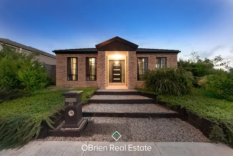 23 Alarah Boulevard, Cranbourne West VIC 3977