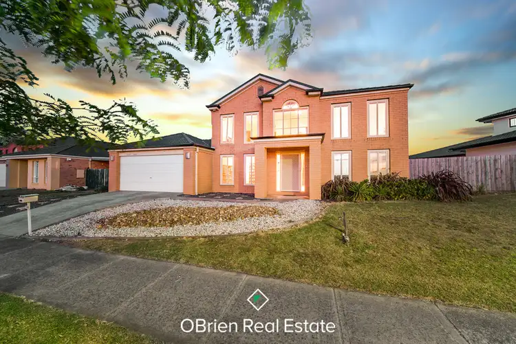 98 Harrington Dv, Narre Warren South VIC 3805