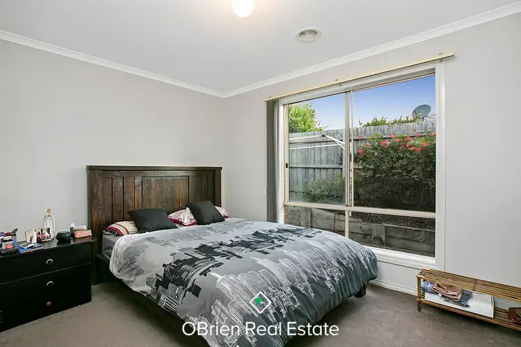 Sixth view of Homely house listing, 18 Fleur Court, Narre Warren South VIC 3805