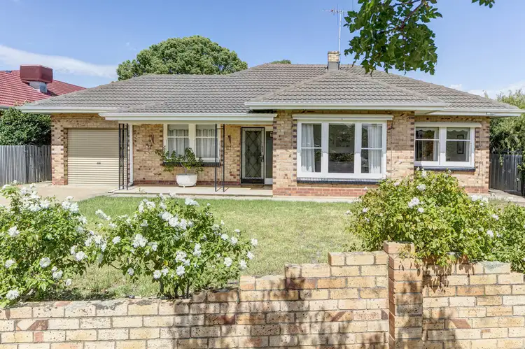 142 Caulfield Avenue, Clarence Gardens SA 5039