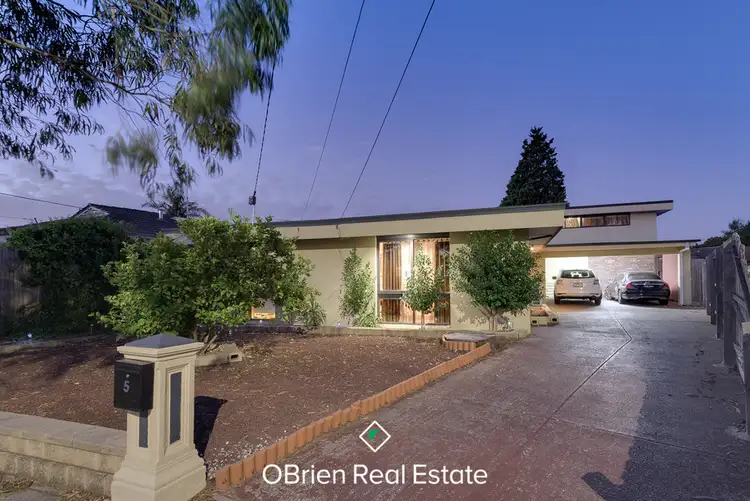 5 Cabarita Court, Keysborough VIC 3173