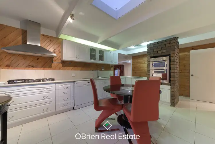 Third view of Homely house listing, 5 Cabarita Court, Keysborough VIC 3173