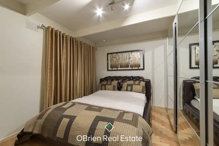 Fifth view of Homely house listing, 5 Cabarita Court, Keysborough VIC 3173