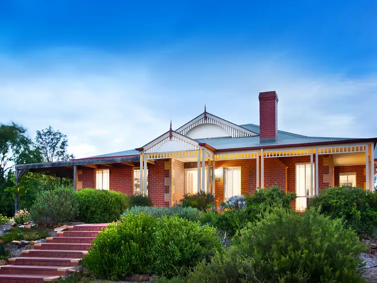 22 Tarrleah Drive, Sedgwick VIC 3551