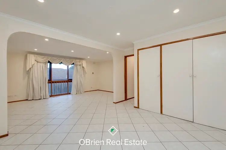 Second view of Homely house listing, 40 Ravenhill Crescent, Endeavour Hills VIC 3802