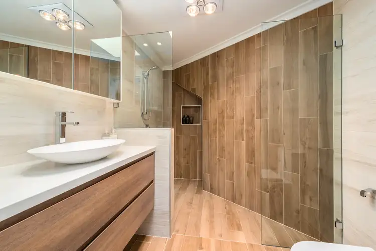 Sixth view of Homely semi-detached listing, 2a Union Street, Mcmahons Point NSW 2060