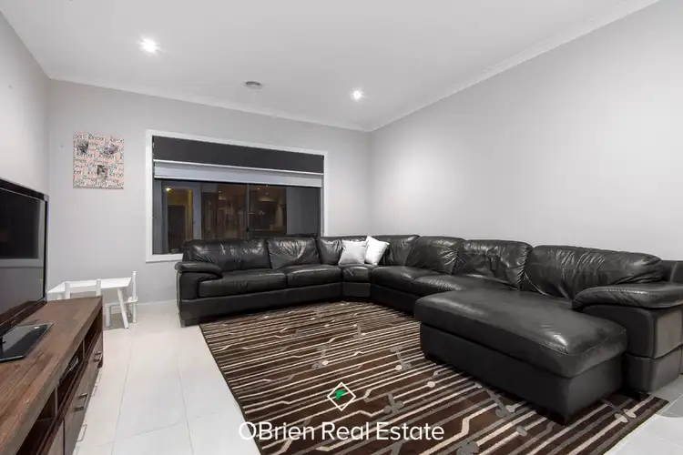 Third view of Homely house listing, 5 Morris Court, Officer VIC 3809