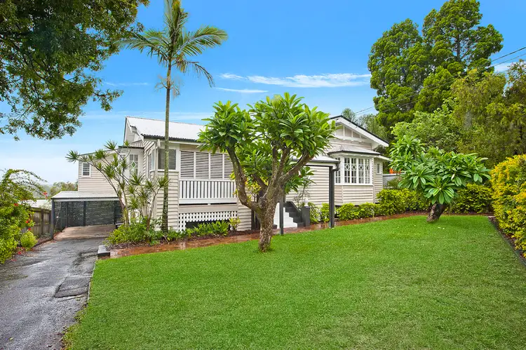 99 Sibley Road, Wynnum West QLD 4178