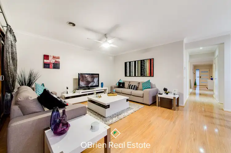 Fifth view of Homely house listing, 9 Gerda Grove, Cranbourne North VIC 3977