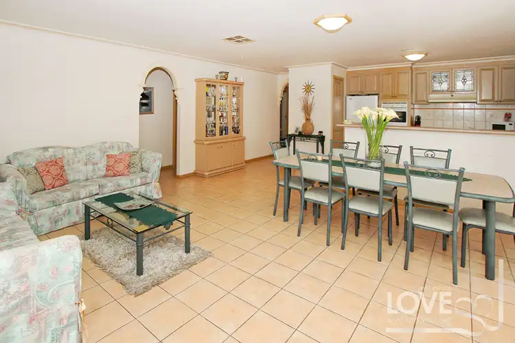 Fifth view of Homely house listing, 40 Rosenthal Crescent, Reservoir VIC 3073