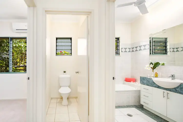 Fifth view of Homely townhouse listing, 3/4 Gardens Hill Crescent, The Gardens NT 820