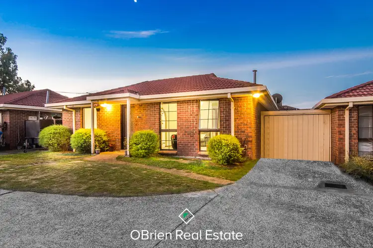 2/24 Alma Road, Hampton Park VIC 3976