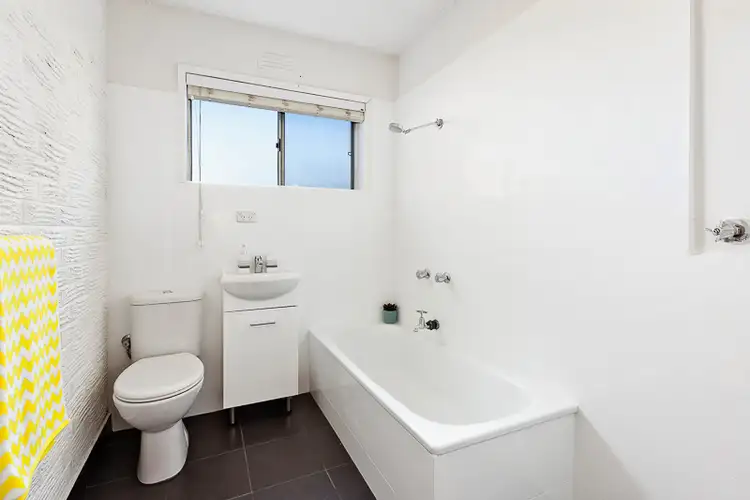 Fourth view of Homely apartment listing, 3/62 Dundas Street, Thornbury VIC 3071
