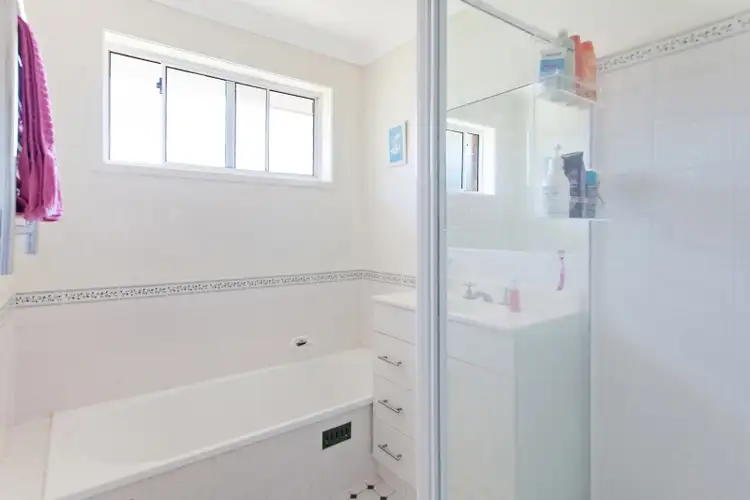 Second view of Homely house listing, 5 Jeremy Close, Halekulani NSW 2262