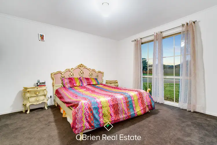Sixth view of Homely house listing, 2 Grand Arch Way, Berwick VIC 3806