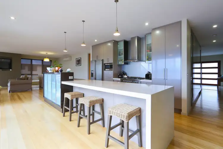 Sixth view of Homely house listing, 18 McCall Terrace, Stony Rise TAS 7310