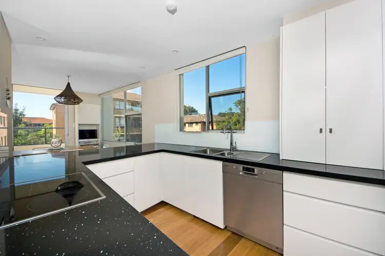 Third view of Homely unit listing, 4/8-12 Waratah Street, Cronulla NSW 2230