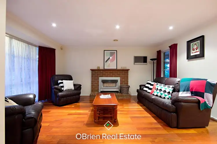 Fifth view of Homely house listing, 3 Skye Court, Chelsea Heights VIC 3196