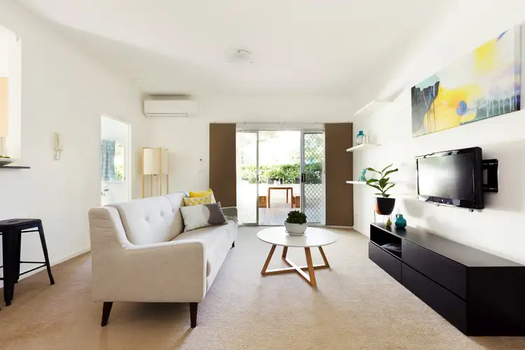 Second view of Homely apartment listing, 1/58-60 Oaks Avenue, Dee Why NSW 2099