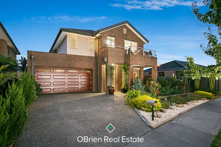 4 Everly Circuit, Pakenham VIC 3810