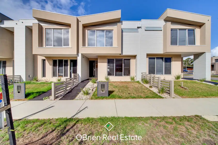 Main view of Homely townhouse listing, 4 Nanea Path, Cranbourne VIC 3977