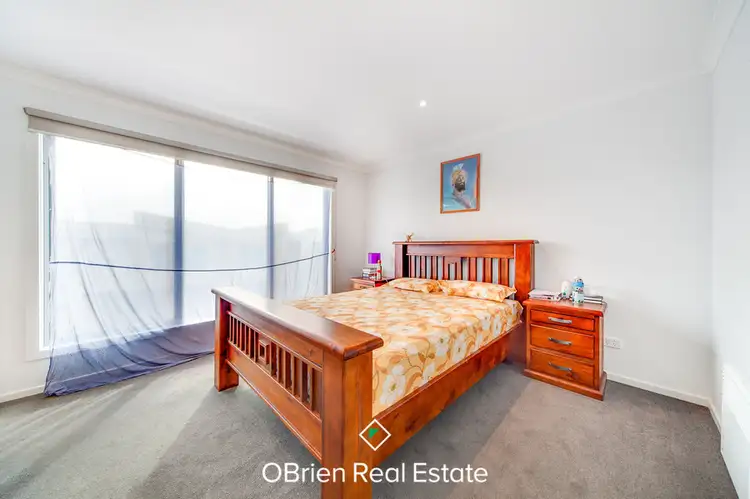 Sixth view of Homely townhouse listing, 4 Nanea Path, Cranbourne VIC 3977