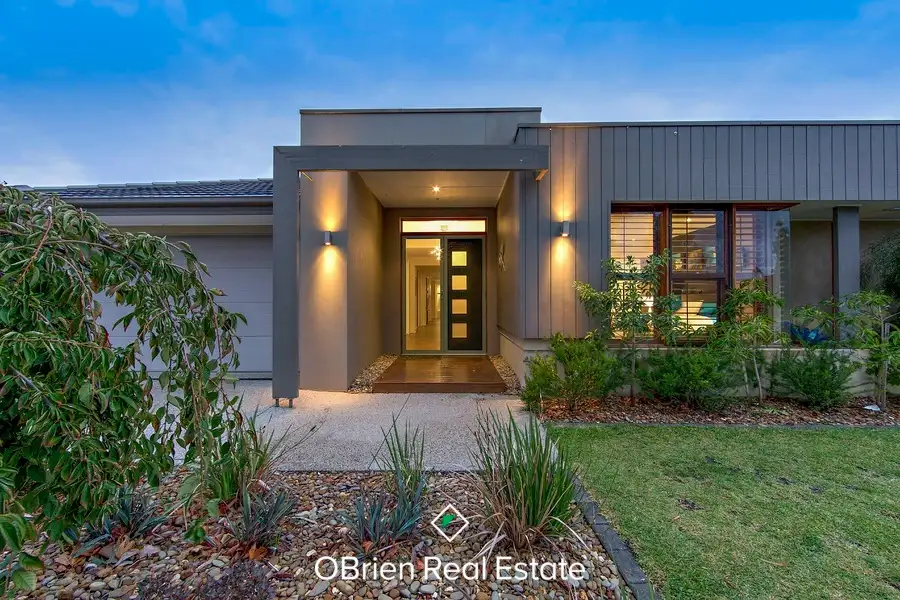Main view of Homely house listing, 4 Leichhardt Court, Sandhurst VIC 3977