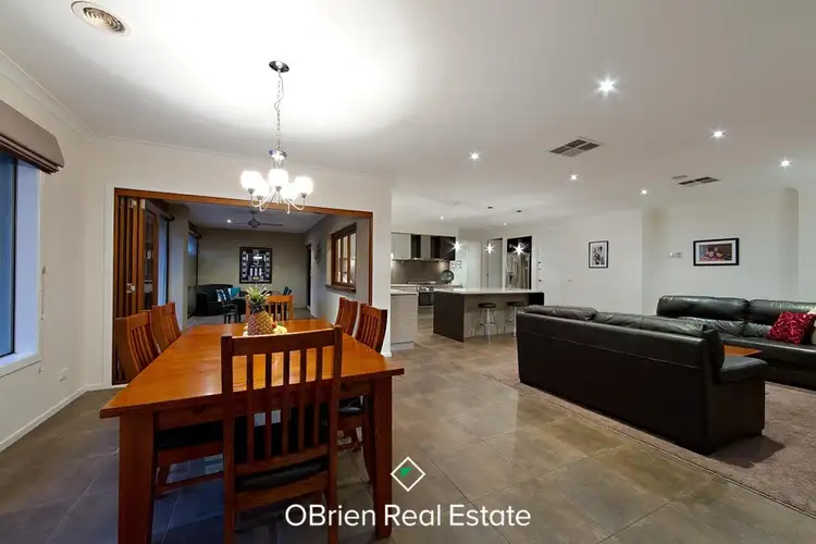 Fourth view of Homely house listing, 4 Leichhardt Court, Sandhurst VIC 3977