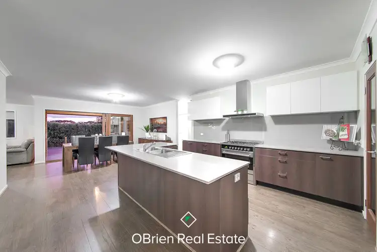 Second view of Homely house listing, 33 Appletree Rise, Botanic Ridge VIC 3977